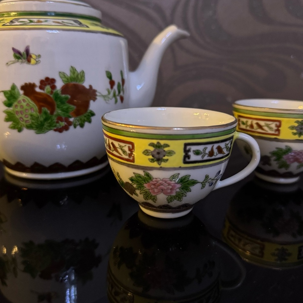 Vintage Chinese porcelain Jingdezhen Famile Rose pomegranate tea set 1960s - Picture 7 of 9
